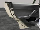 2022-tesla-model-y-e-long-range-small-37