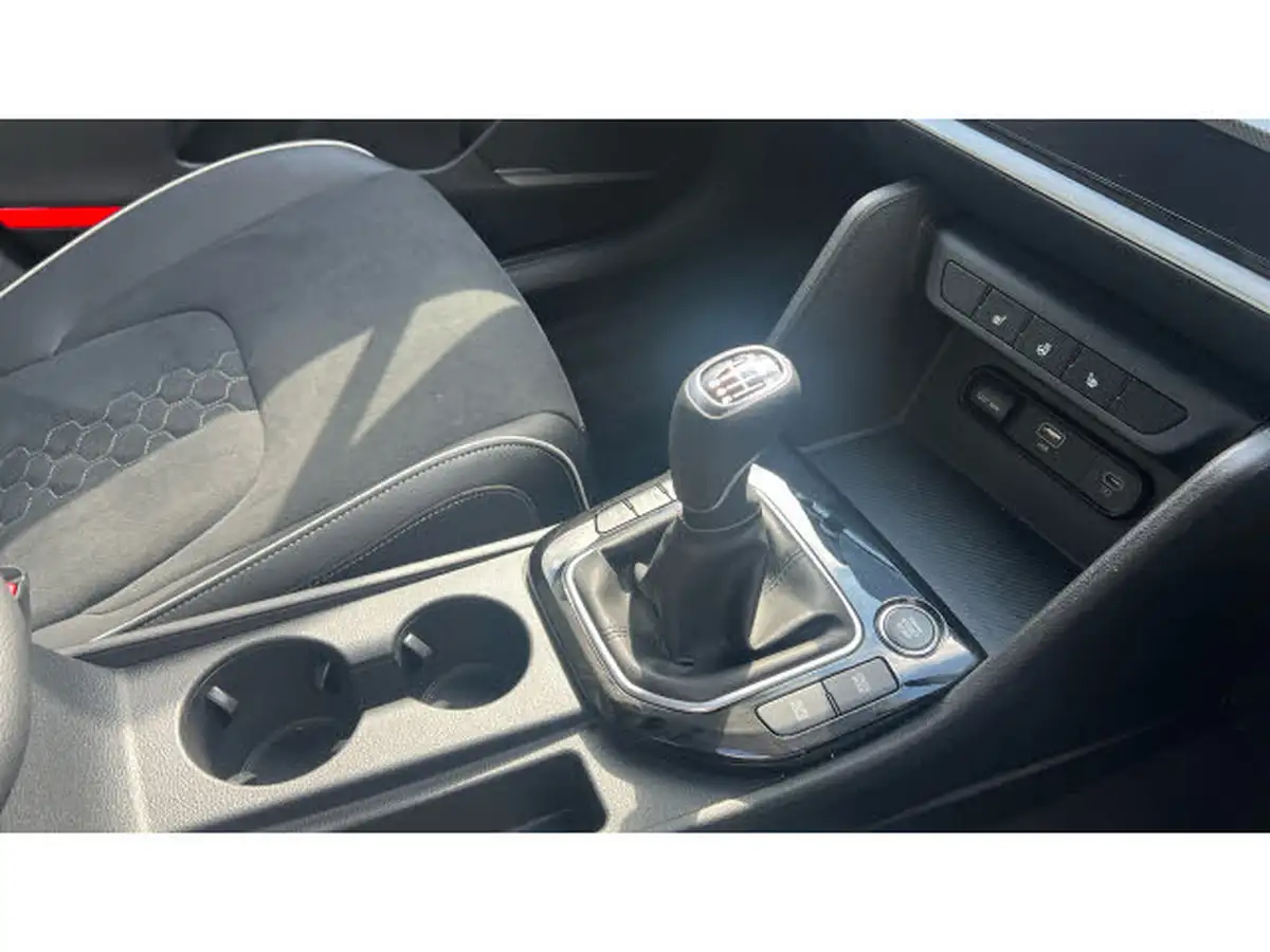 2024-kia-sportage-16-t-gdi-gt-line-157bhp-48v-big-13