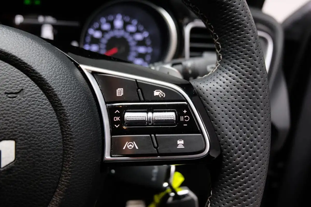 2024-kia-pro-ceed-15-t-gdi-gt-line-138bhp-dct-big-17