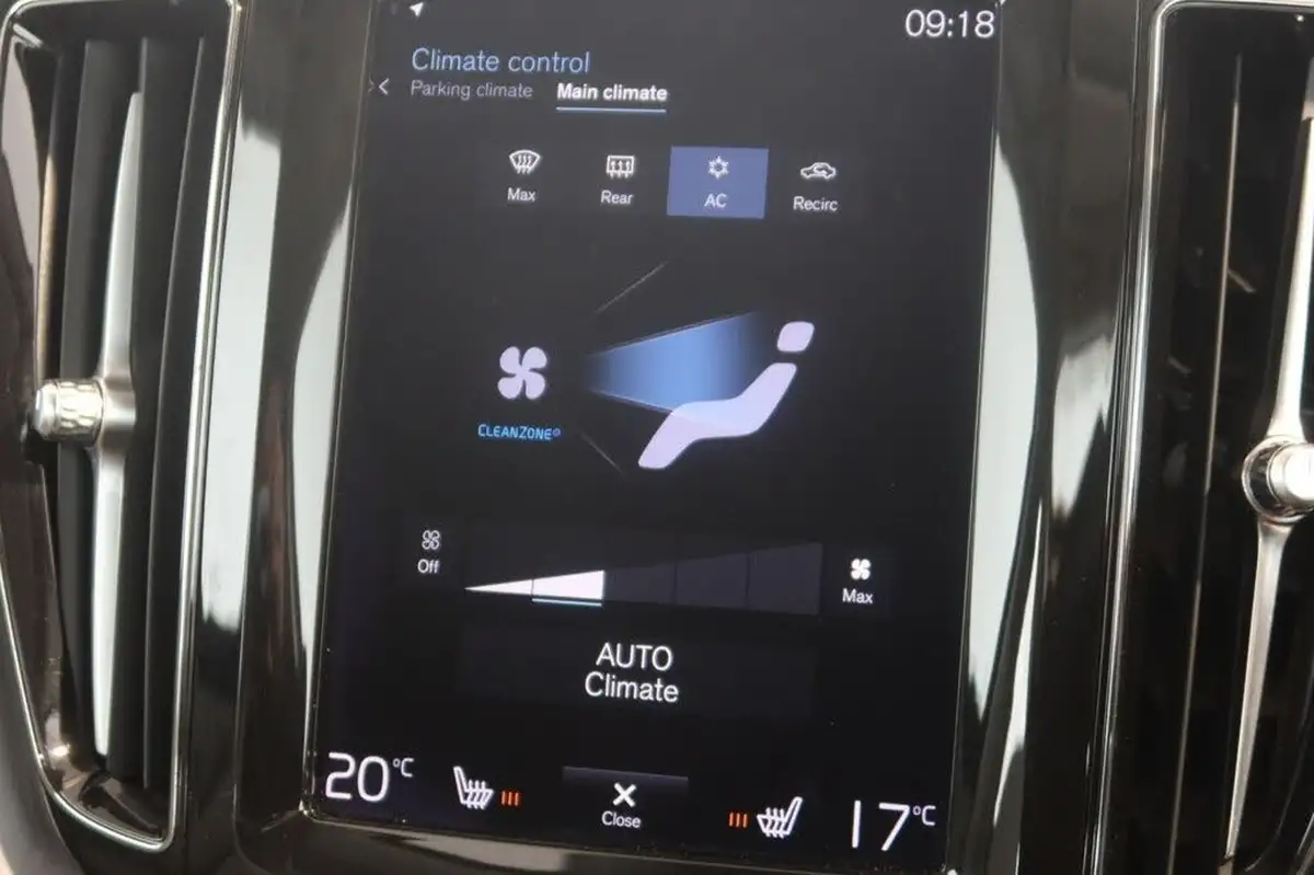 2021-volvo-xc60-20td-b4-momentum-big-14