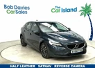 2018-volvo-v40-20-t2-momentum-nav-plus-small-0