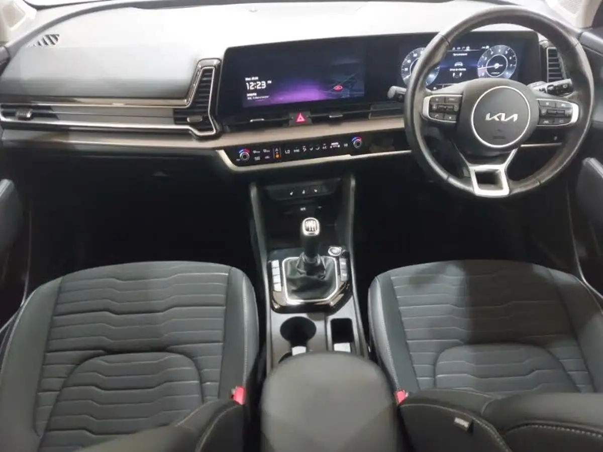 2022-kia-sportage-16-t-gdi-launch-edition-big-2