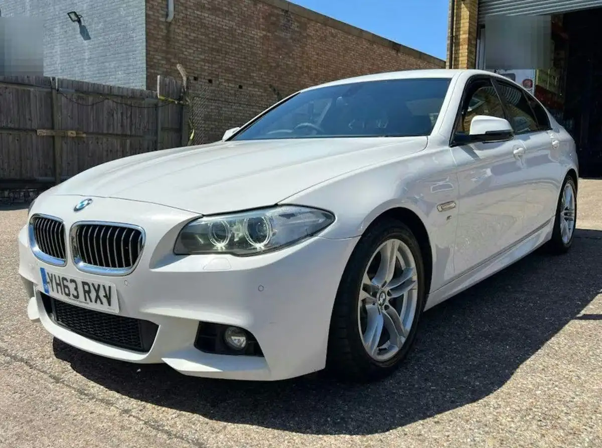 2013-bmw-5-series-20td-520d-m-sport-184bhp-saloon-4d-auto-big-1