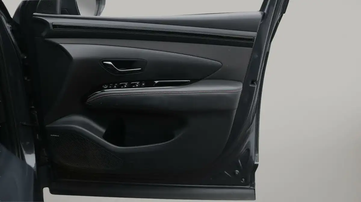 2022-hyundai-tucson-16-t-gdi-n-line-s-150ps-big-15