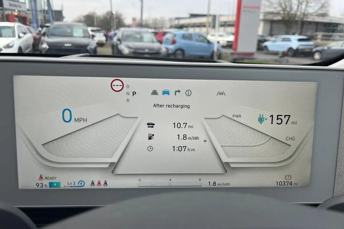 2024-hyundai-ioniq-5-e-ultimate-325ps-77kwh-awd-big-18