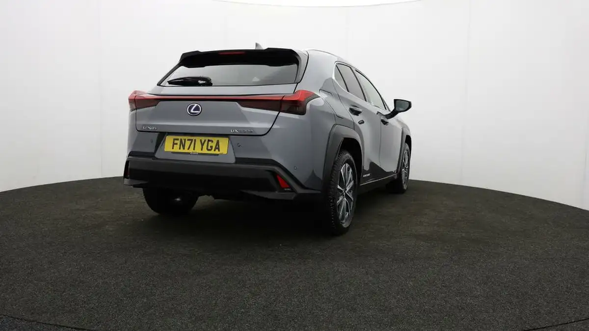 2021-lexus-ux-300e-e-ux-big-76