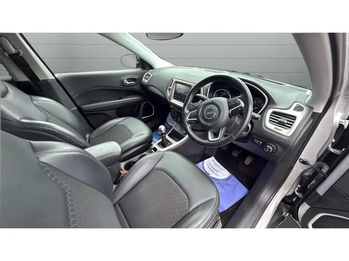 2018-jeep-compass-14-multiair-ii-longitude-big-23