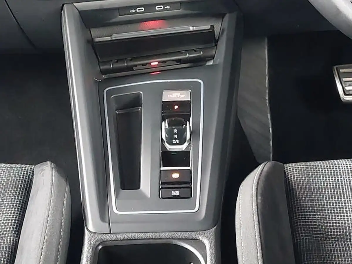 2022-volkswagen-golf-20tdi-gtd-big-10