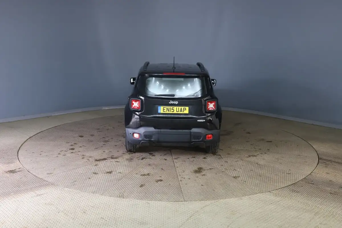2015-jeep-renegade-14-longitude-big-4