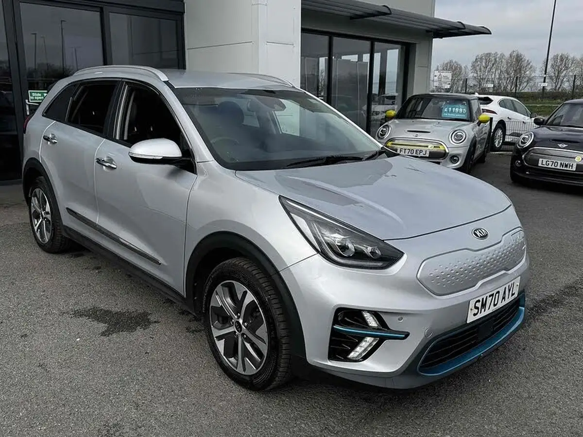 2020-kia-e-niro-ev-4-big-25