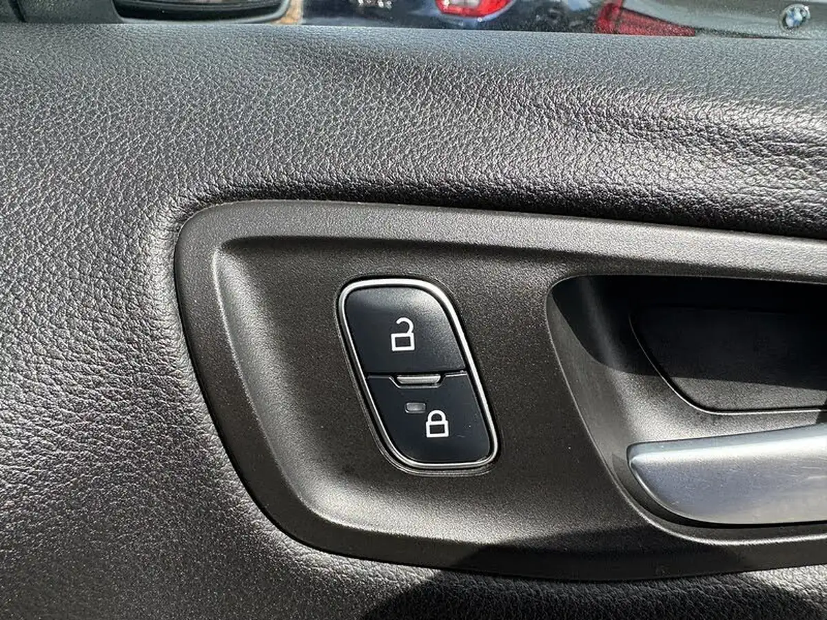 2017-ford-kuga-15tdci-titanium-ss-big-23