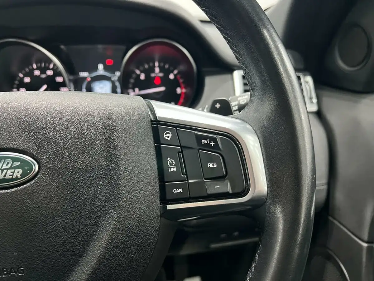2019-land-rover-discovery-sport-20td4-landmark-big-45