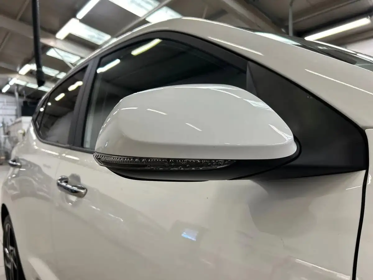 2024-hyundai-i10-10-premium-63ps-auto-big-20