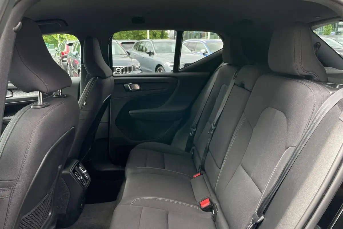 2022-volvo-xc40-e-recharge-plus-228bhp-big-28