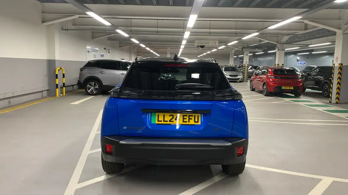 2024-peugeot-2008-suv-e-gt-136ps-50kwh-big-8