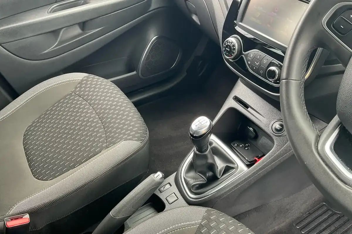 2018-renault-captur-09-tce-dynamique-nav-big-11