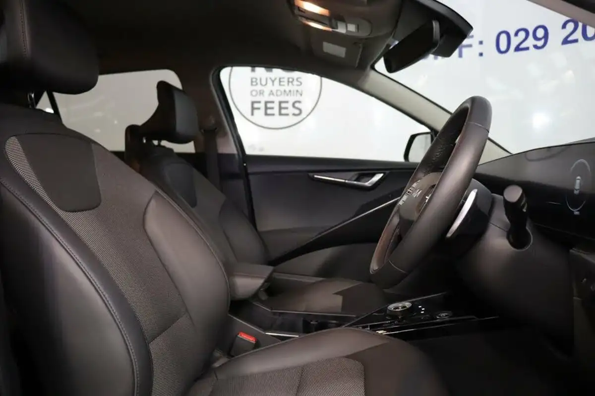 2022-kia-e-niro-ev-3-big-24
