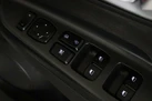 2022-hyundai-kona-16-gdi-se-connect-small-15