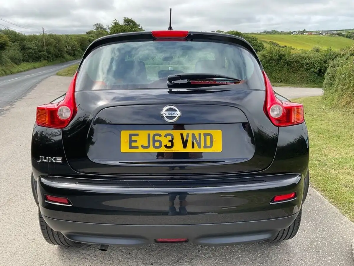 2013-nissan-juke-16-acenta-ss-big-13