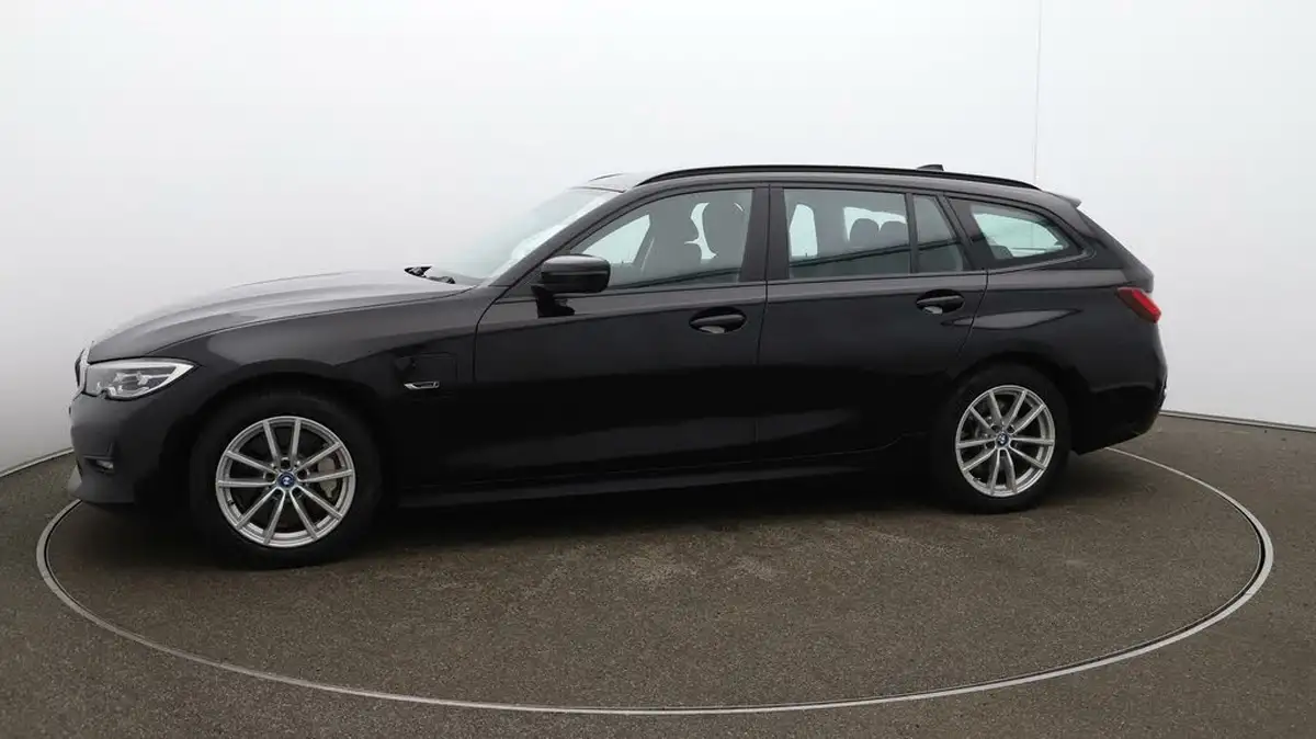 2022-bmw-3-series-20-330e-se-pro-touring-5d-big-58