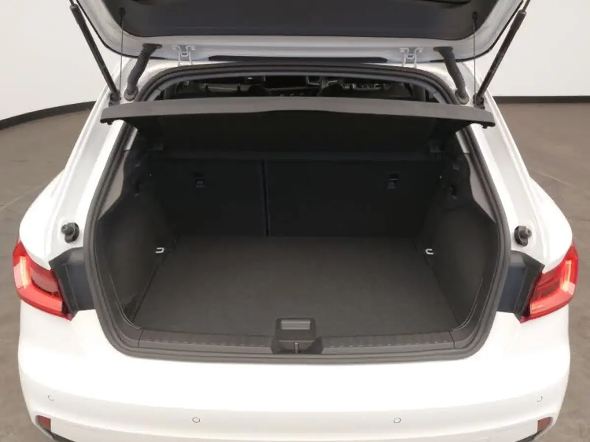 2022-audi-a1-10-30-tfsi-sport-big-12
