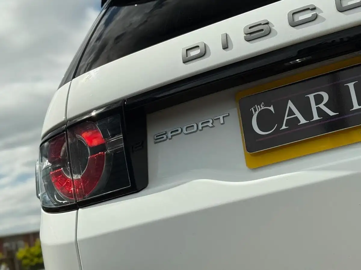 2017-land-rover-discovery-sport-20td4-se-tech-180ps-station-wagon-auto-big-11