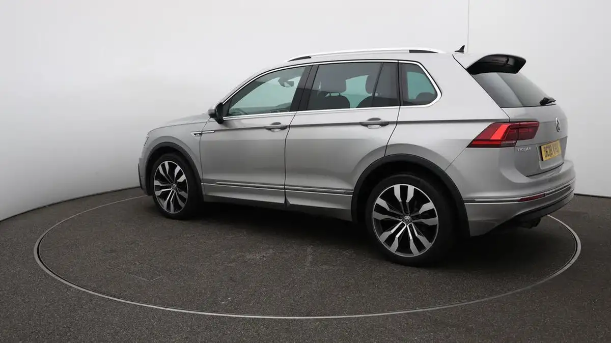 2018-volkswagen-tiguan-20tdi-r-line-150ps-4motion-ss-dsg-big-38