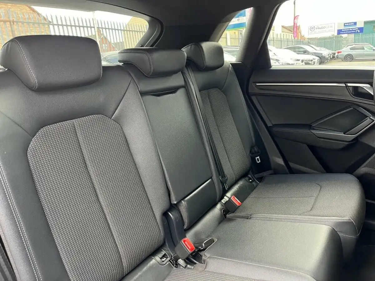 2019-audi-q3-15-35-tfsi-s-line-cod-station-wagon-1498cc-big-8