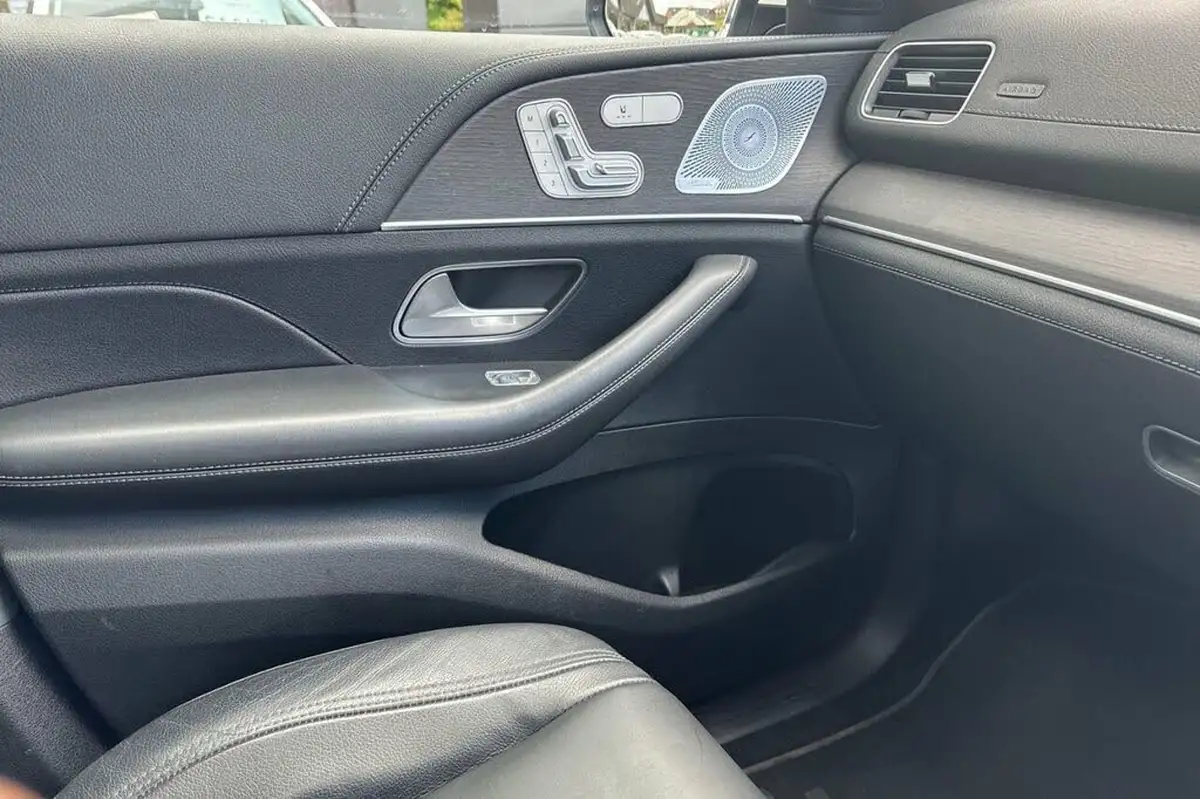 2020-mercedes-benz-gle-class-29d-gle350d-amg-line-premium-plus-7-big-15