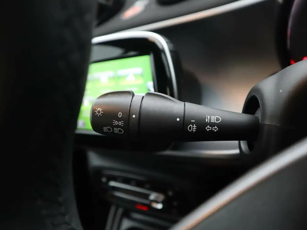 2019-smart-fortwo-09-prime-premium-cabriolet-twinamic-big-33