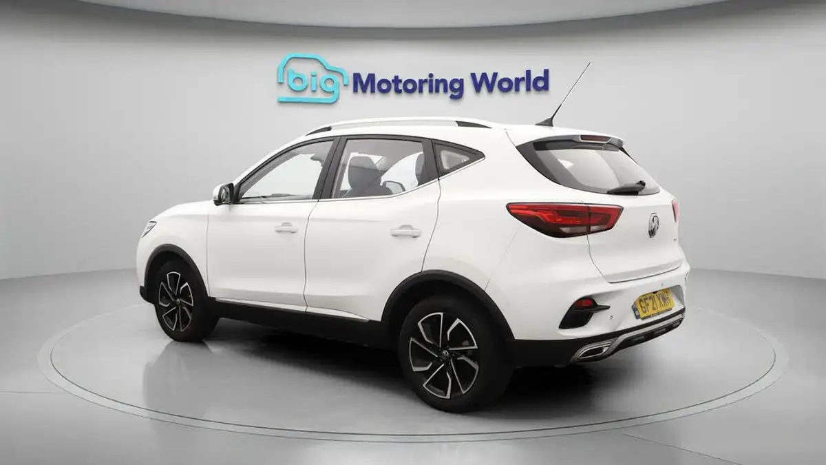 2021-mg-zs-suv-15-vti-tech-exclusive-big-5