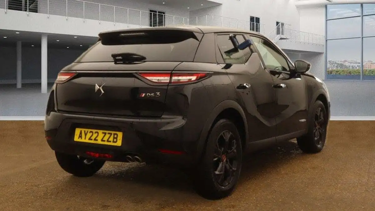 2022-ds-ds-3-crossback-12-puretech-performance-line-130ps-eat8-big-7
