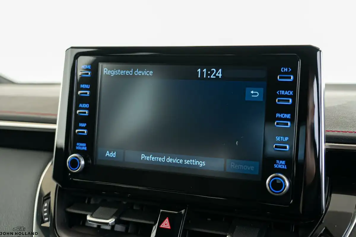 2022-toyota-corolla-20-vvt-i-excel-181bhp-trk-hatchback-big-42