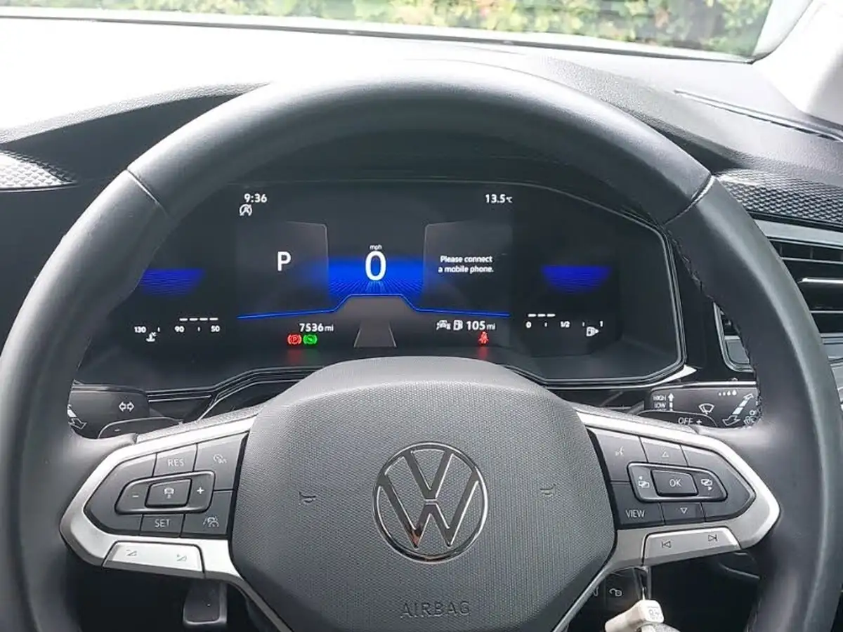 2024-volkswagen-taigo-10-tsi-life-110ps-dsg-big-9