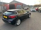 2017-infiniti-q30-15d-se-small-5