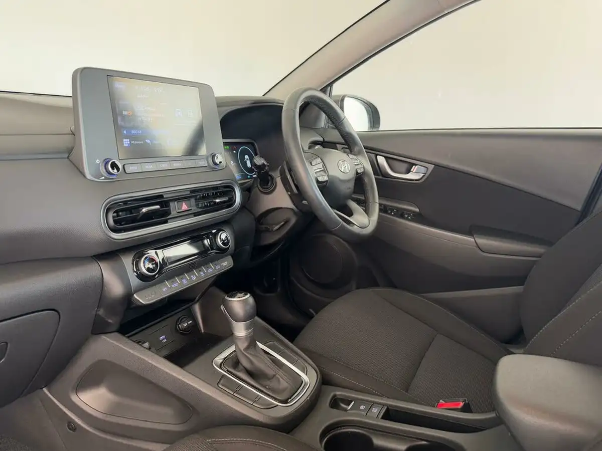 2022-hyundai-kona-16-gdi-se-connect-big-8