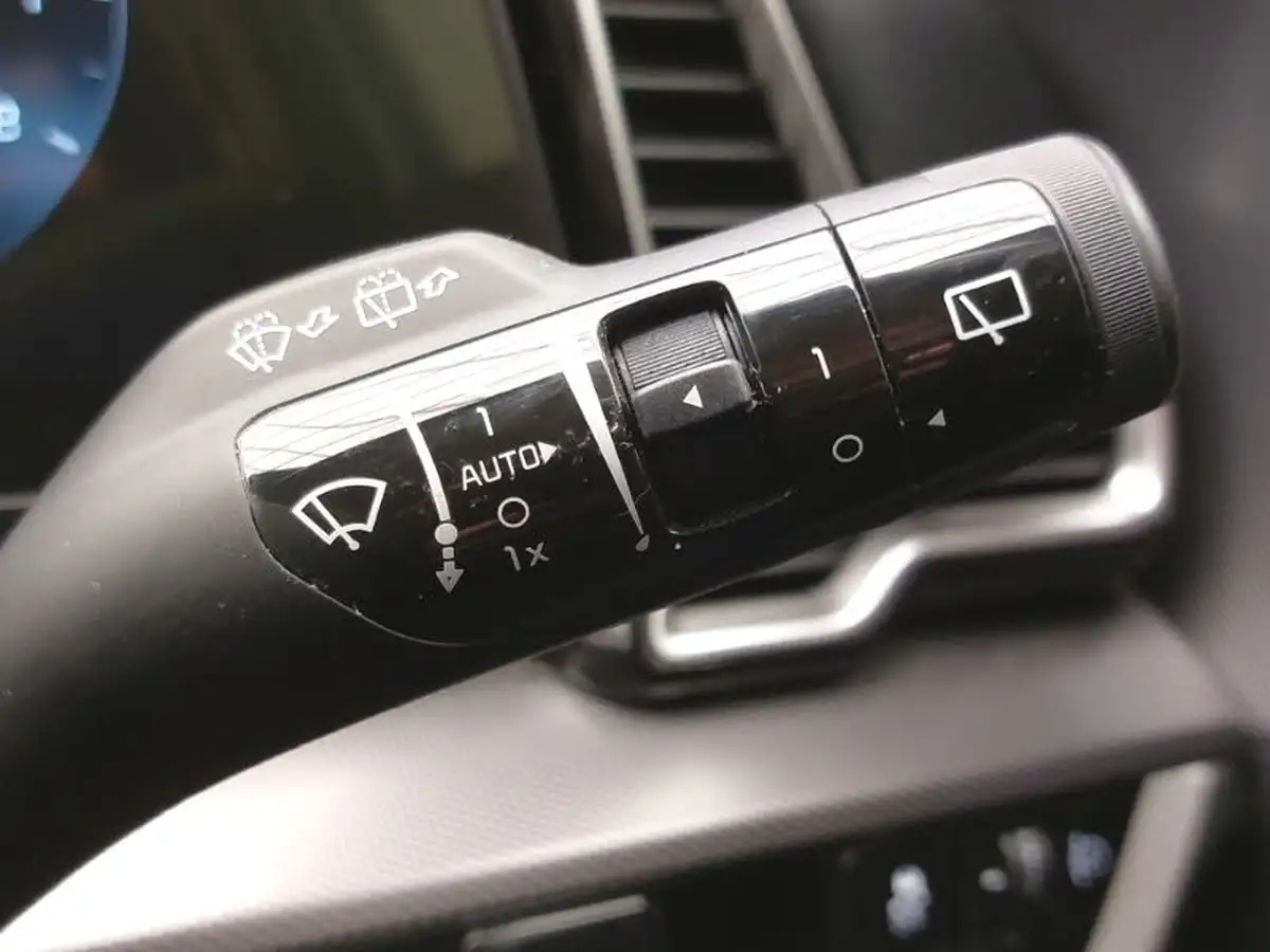 2022-kia-sportage-16-t-gdi-3-148bhp-1598cc-big-18