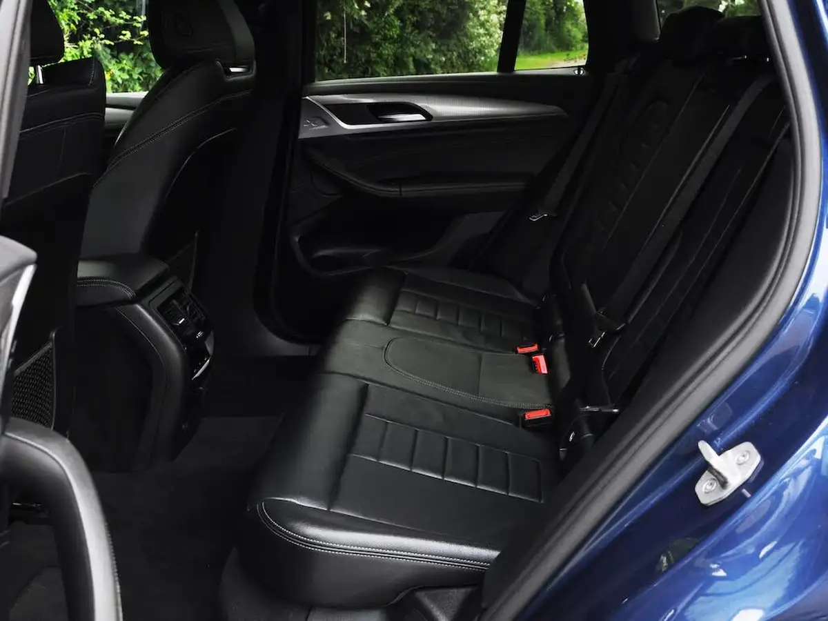 2019-bmw-x3-30-m40i-354bhp-big-40