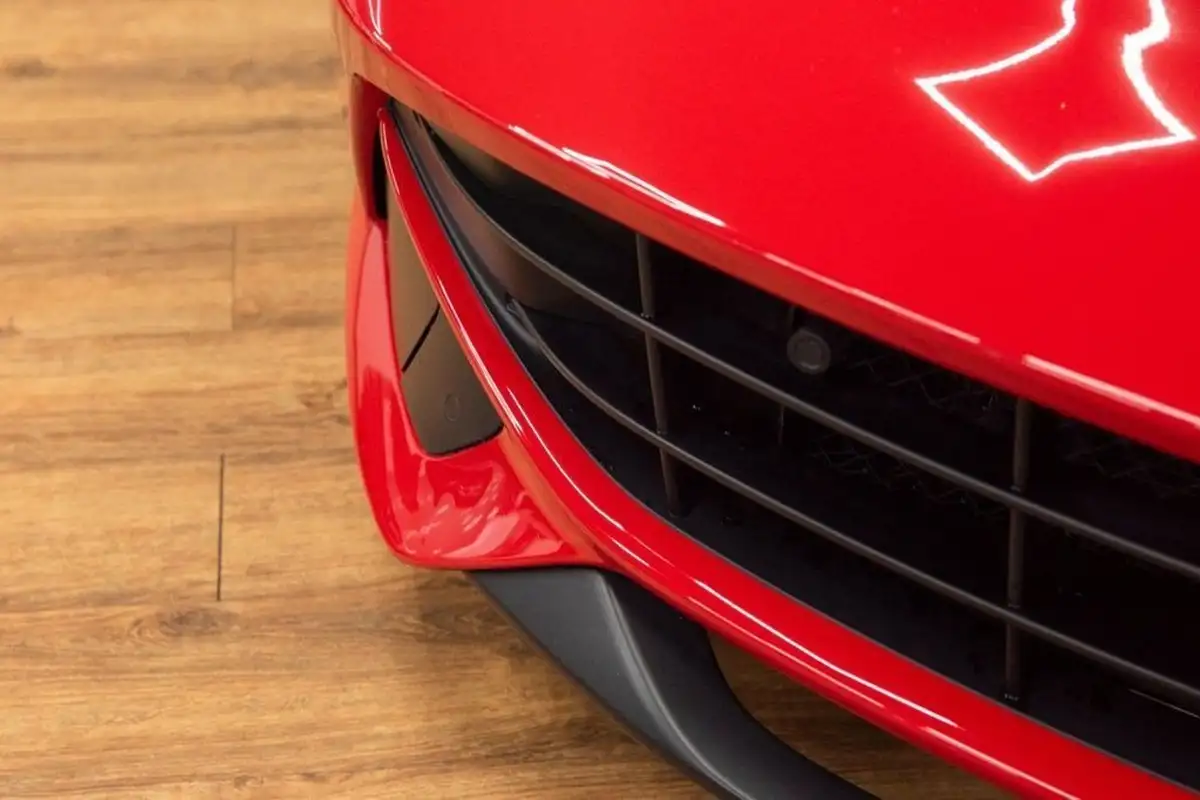 2016-ferrari-f12berlinetta-62-big-22