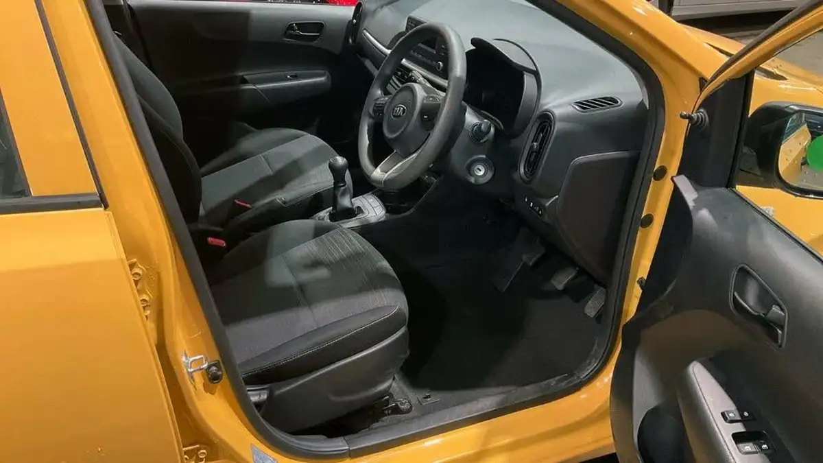 2021-kia-picanto-10-1-big-9