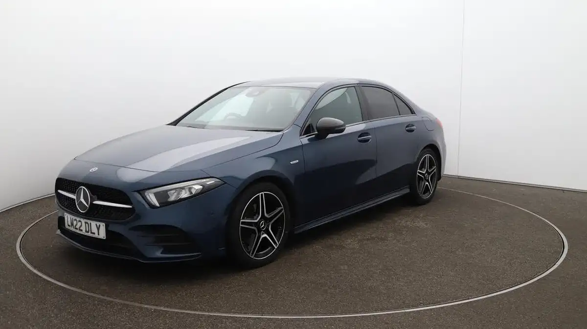 2022-mercedes-benz-a-class-13-a180-amg-line-executive-edition-saloon-4d-7g-dct-big-70