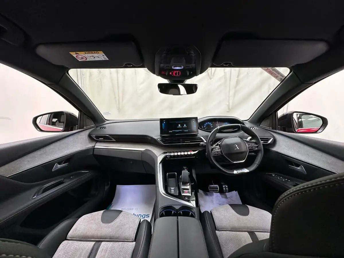 2021-peugeot-3008-suv-16-puretech-gt-300bhp-4wd-hybrid4-e-eat8-big-24