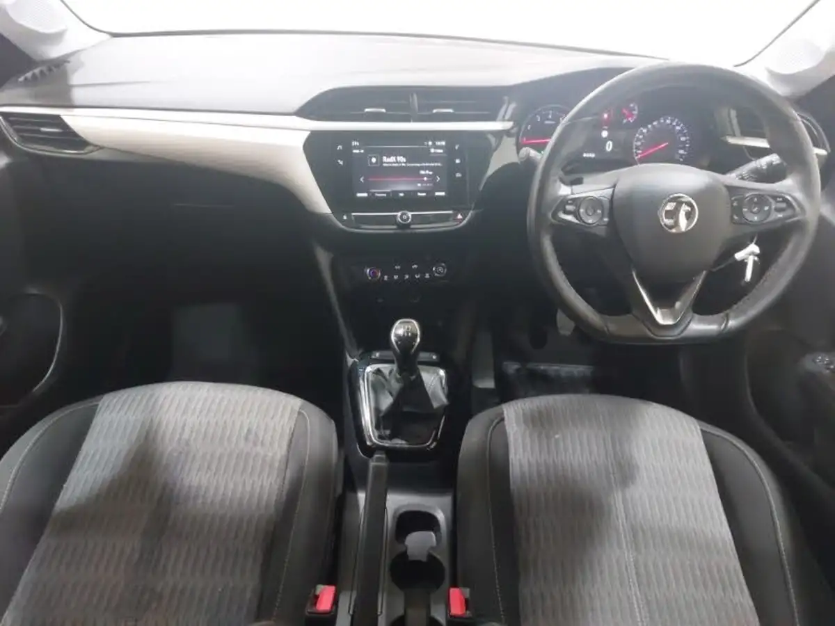 2022-vauxhall-corsa-12i-se-edition-big-2