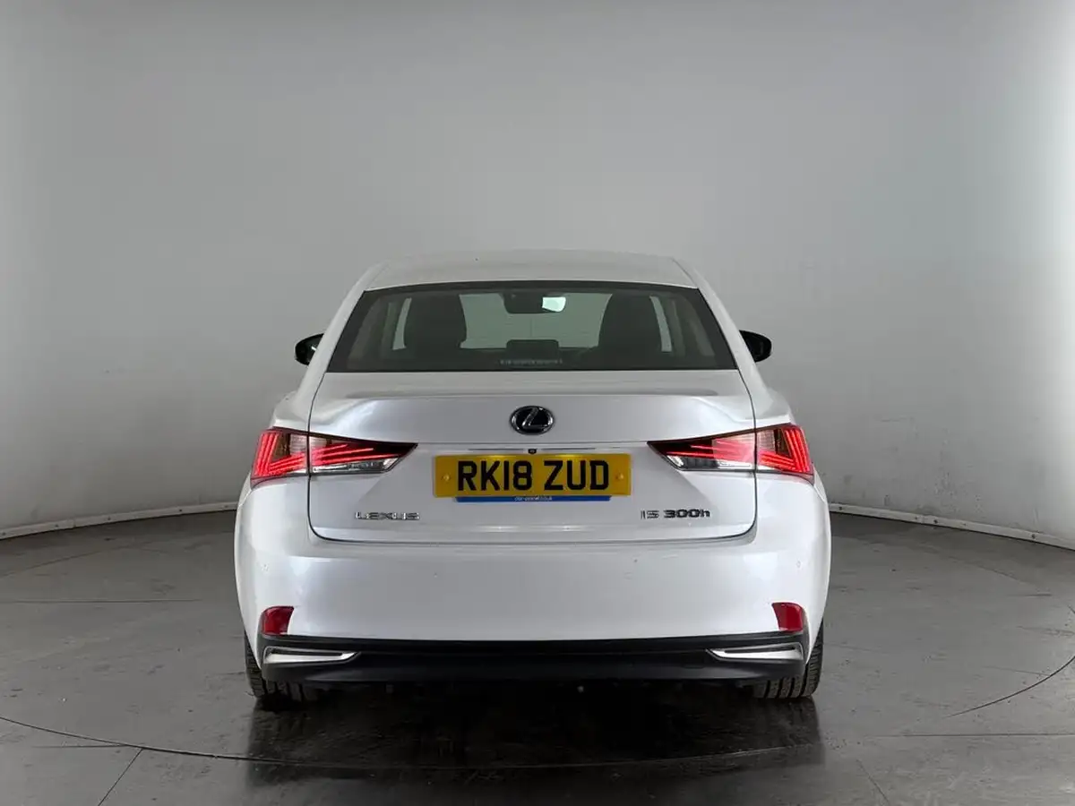 2018-lexus-is-300h-25-advance-lexus-navigation-big-7