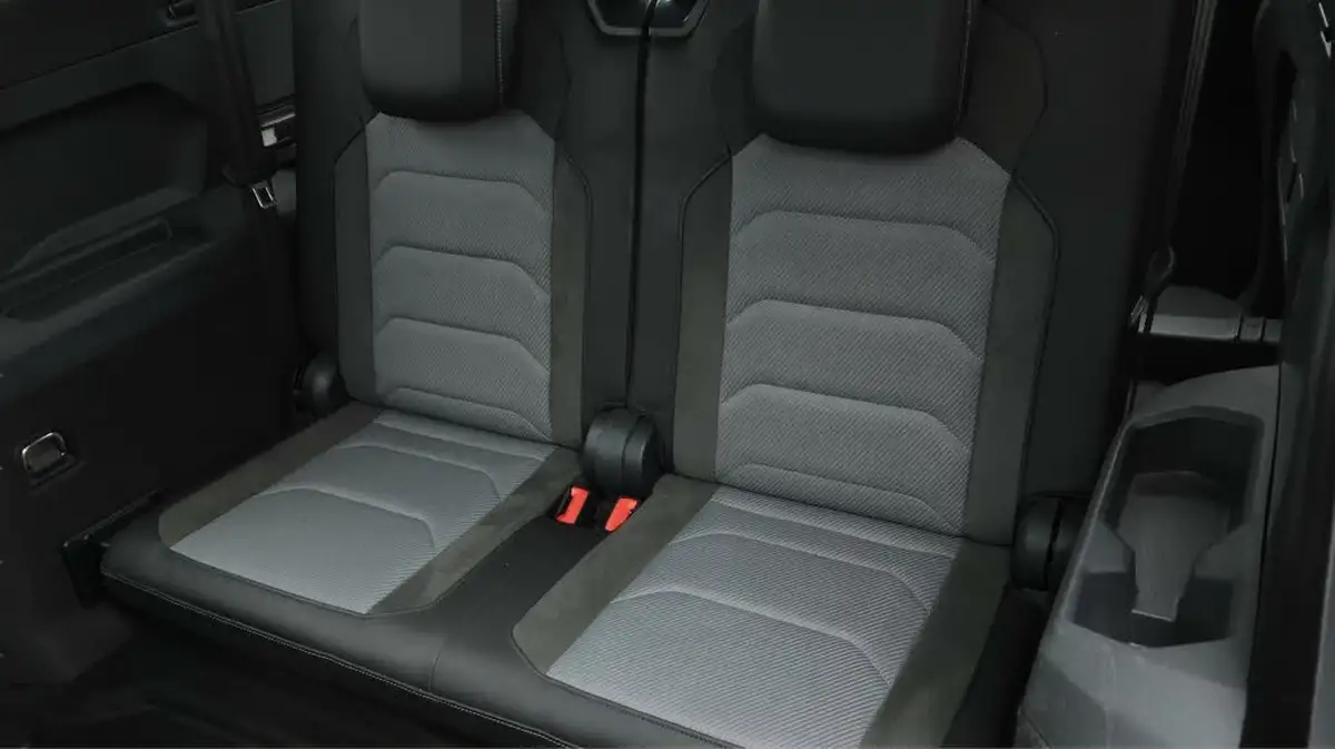 2020-volkswagen-tiguan-allspace-15-tsi-r-line-tech-big-21