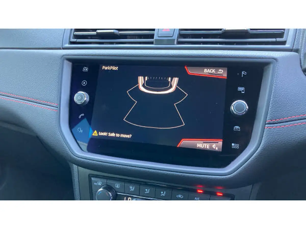 2019-seat-arona-10-tsi-fr-sport-big-25