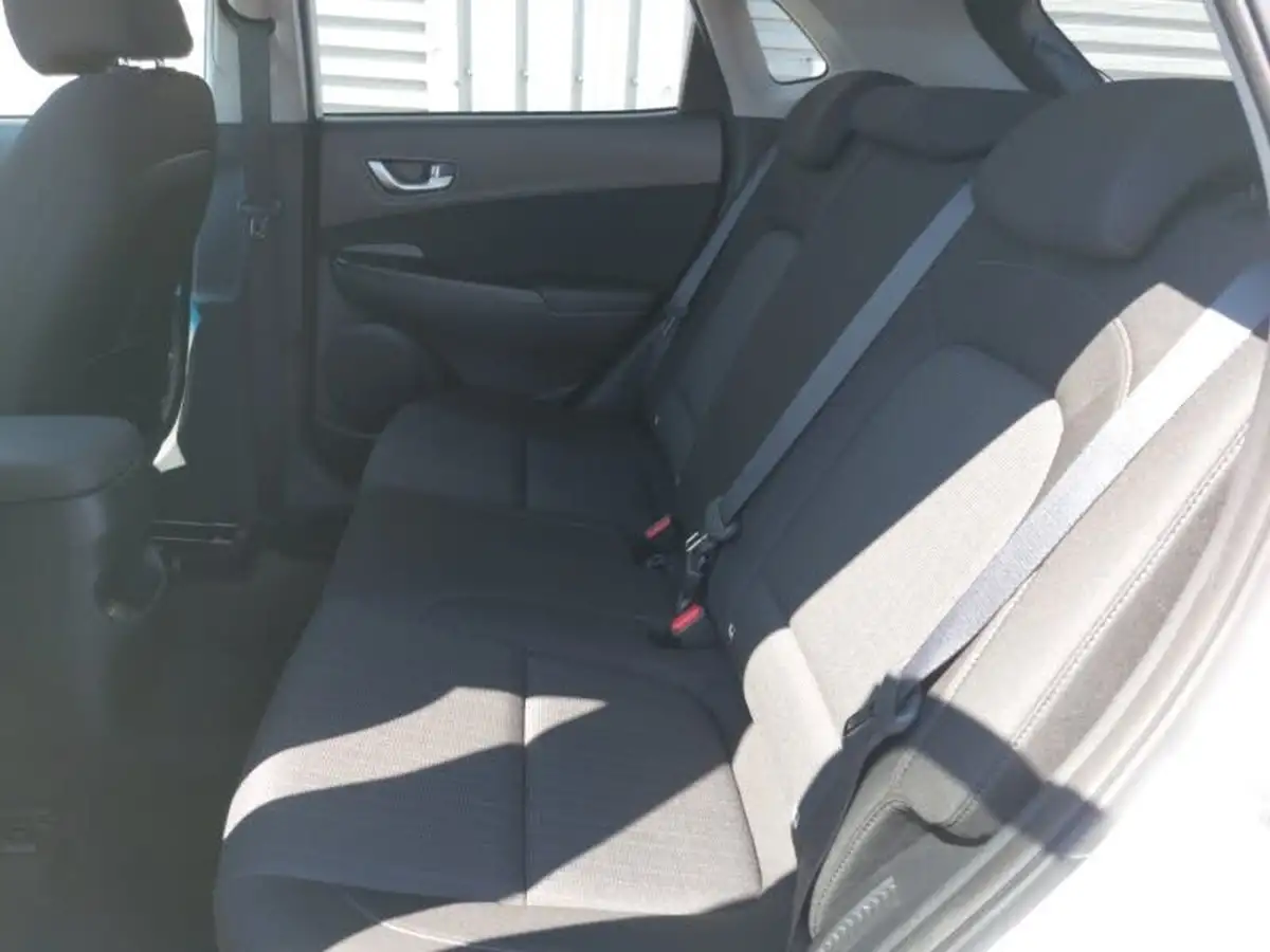 2021-hyundai-kona-10-t-gdi-premium-48-volt-mhev-big-5