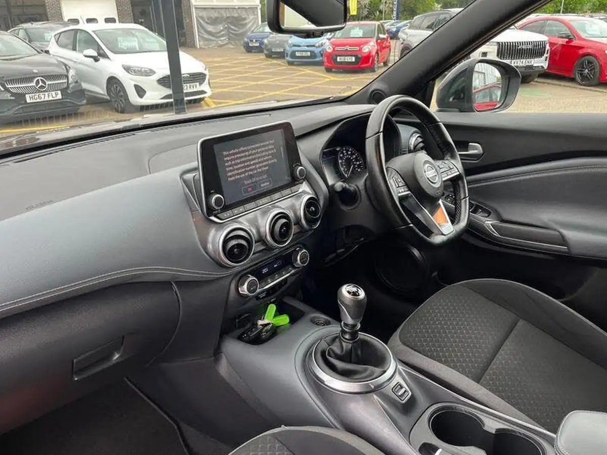 2022-nissan-juke-10-dig-t-n-connecta-big-14