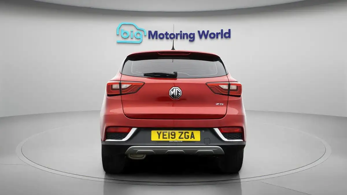 2019-mg-zs-suv-15-vti-tech-exclusive-105bhp-big-6