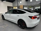 2020-tesla-model-3-e-performance-small-10